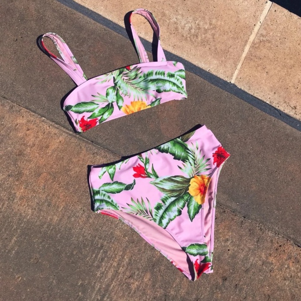 High waisted tropical bathing suit